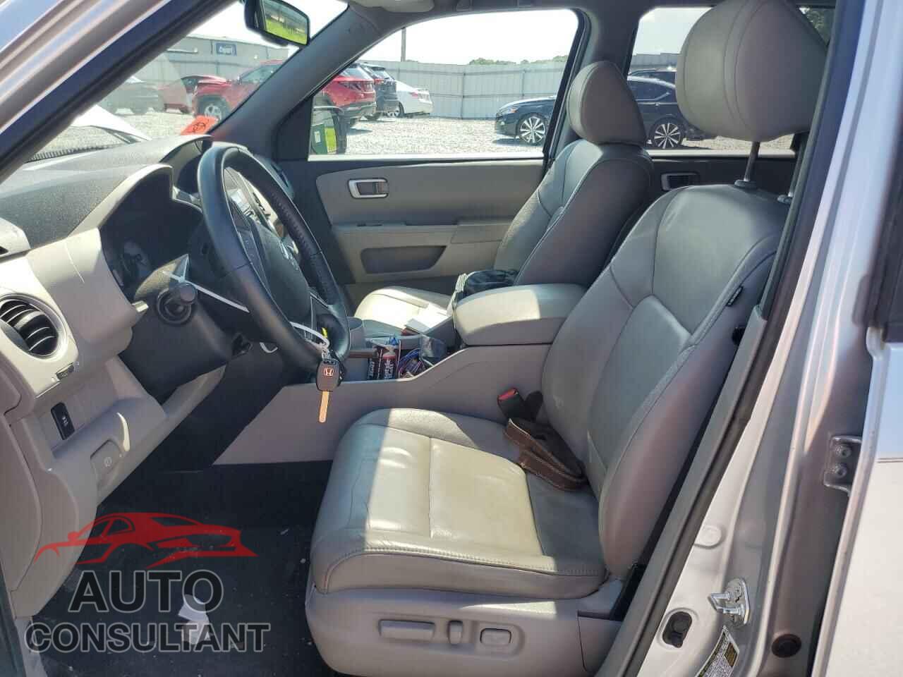 HONDA PILOT 2013 - 5FNYF4H58DB069034