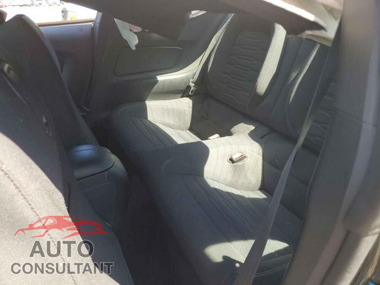 FORD MUSTANG 2015 - 1FA6P8CF8F5330314