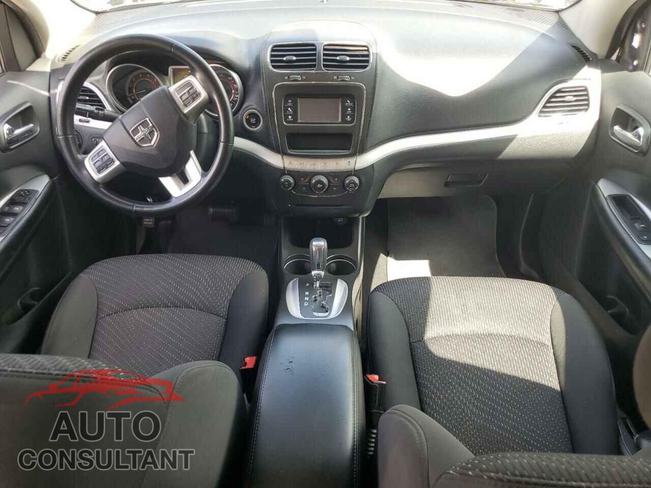 DODGE JOURNEY 2017 - 3C4PDCBB5HT702560