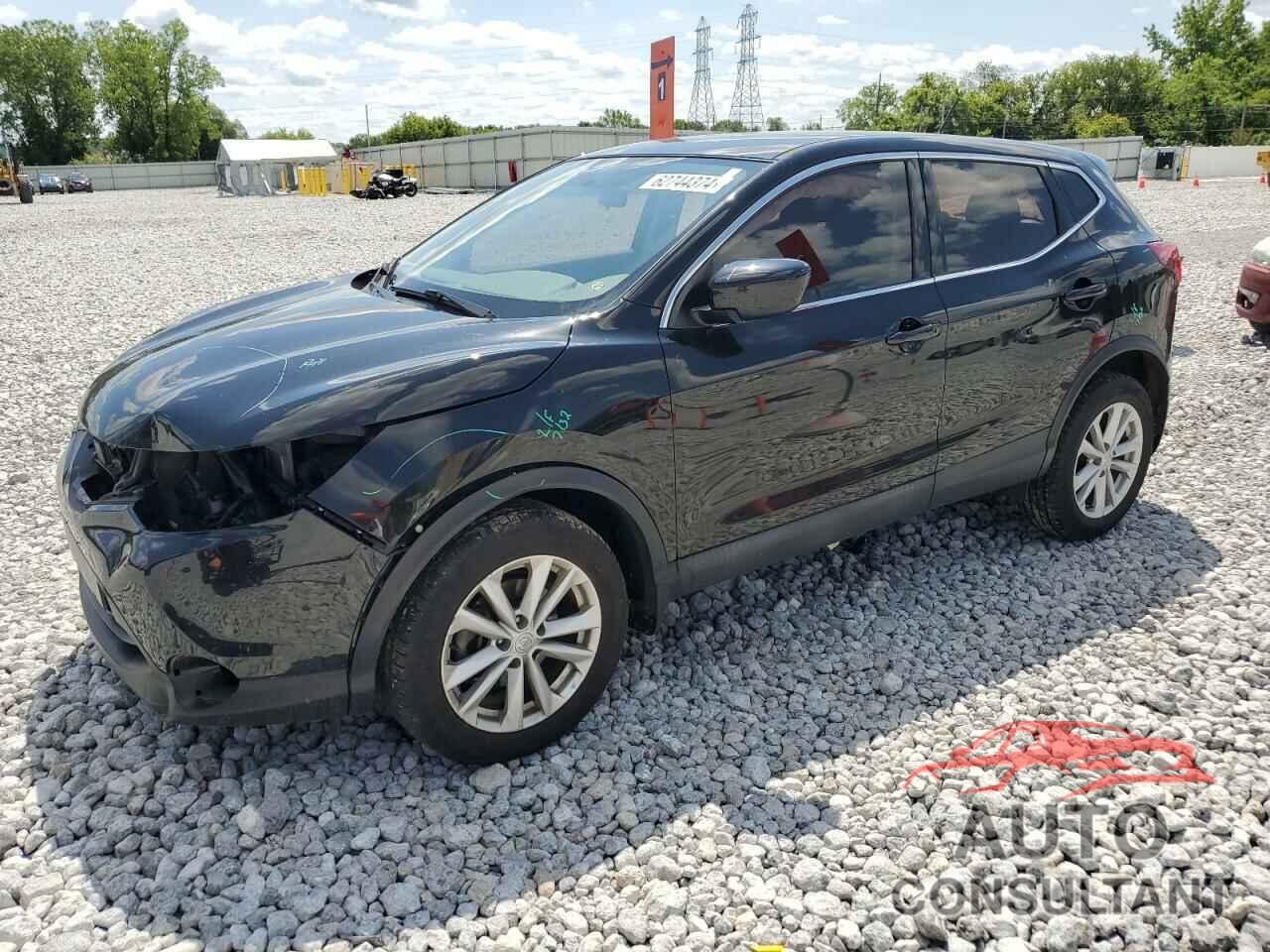 NISSAN ROGUE 2018 - JN1BJ1CR6JW600867