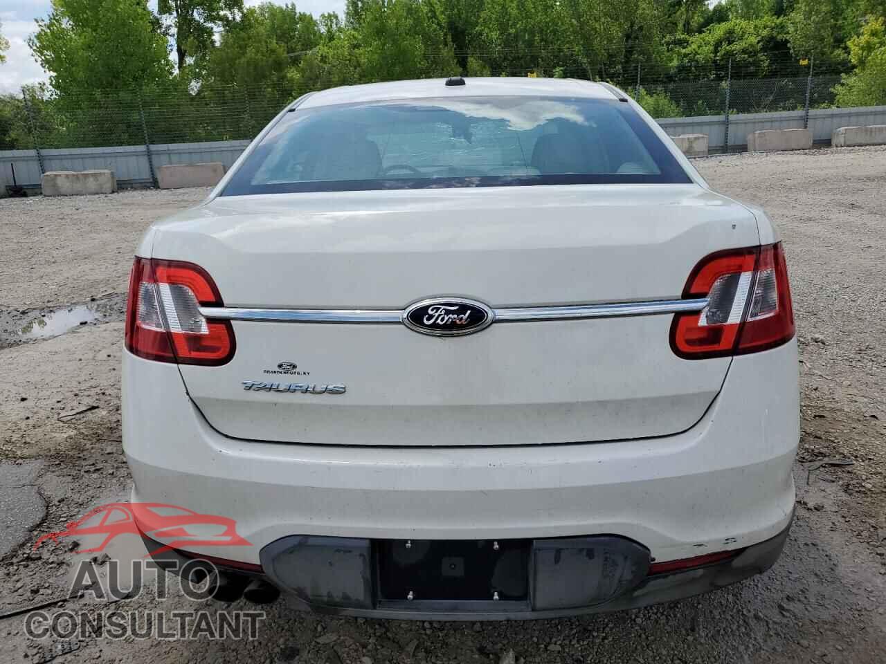 FORD TAURUS 2012 - 1FAHP2DW3CG106162