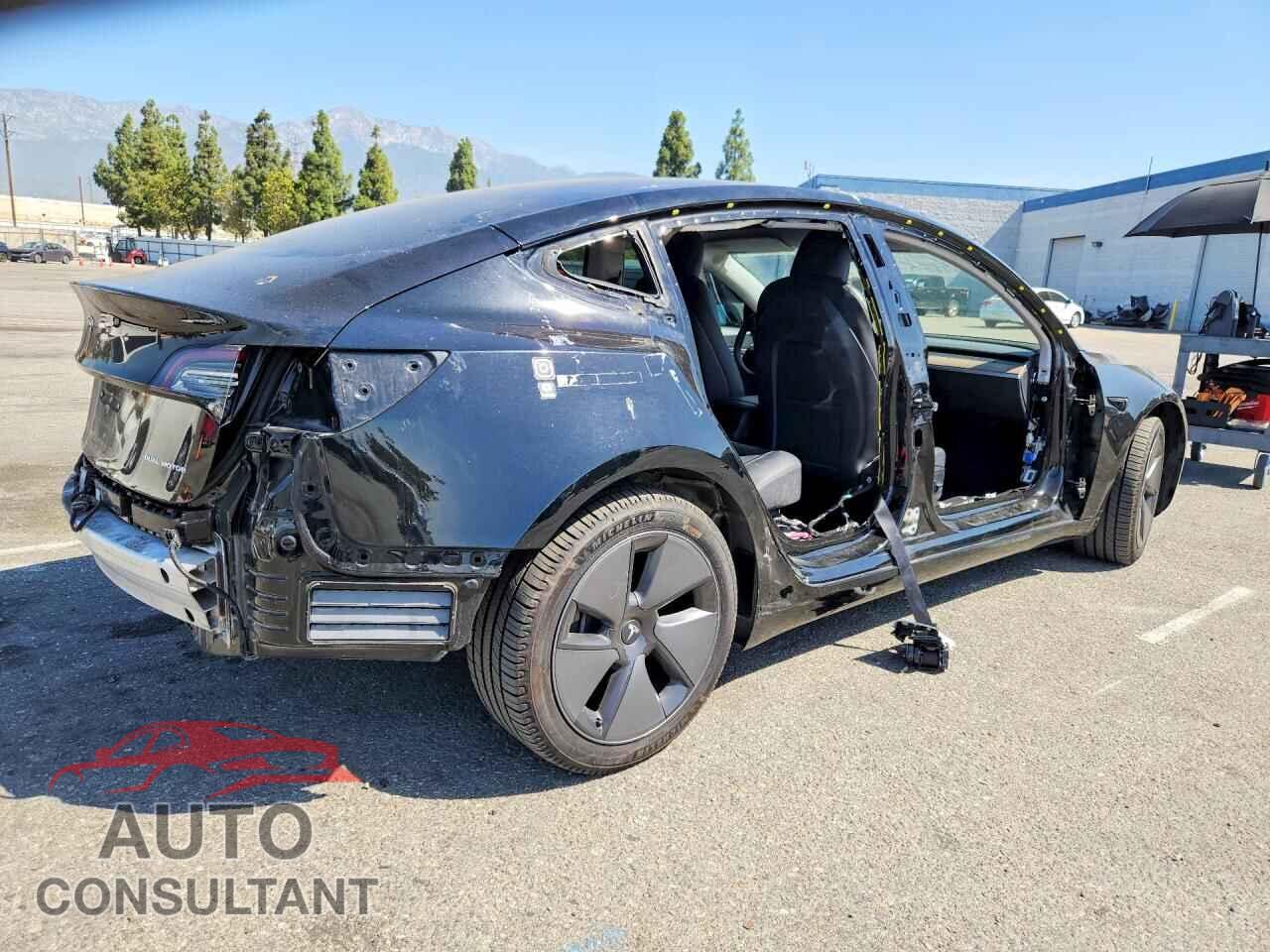 TESLA MODEL 3 2021 - 5YJ3E1EB2MF924039