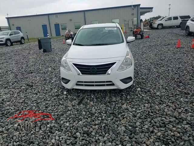NISSAN VERSA 2019 - 3N1CN7AP3KL868683