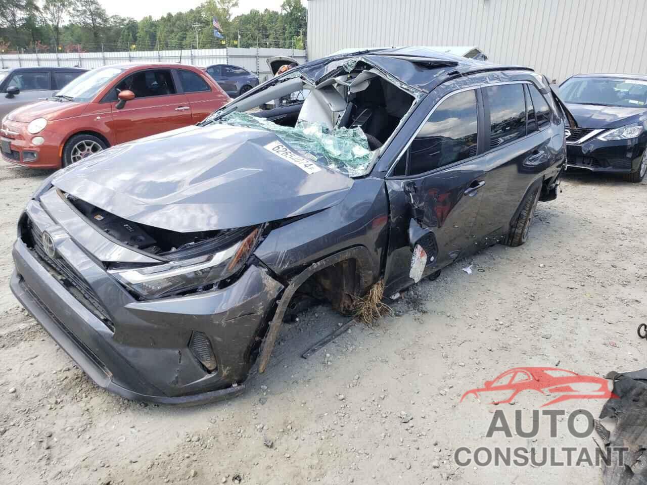 TOYOTA RAV4 2023 - 2T3W1RFV2PC250667