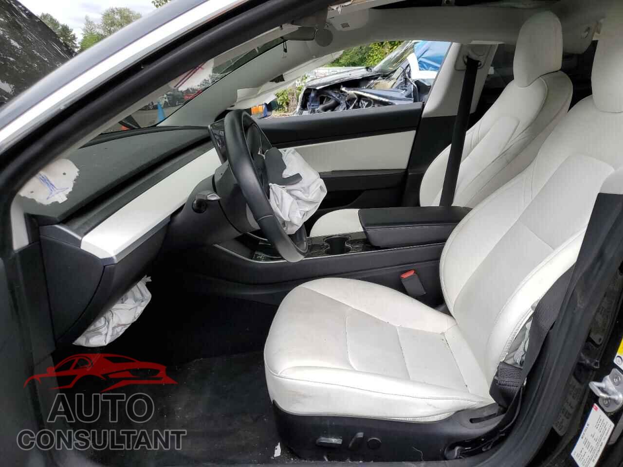 TESLA MODEL 3 2018 - 5YJ3E1EA5JF178009