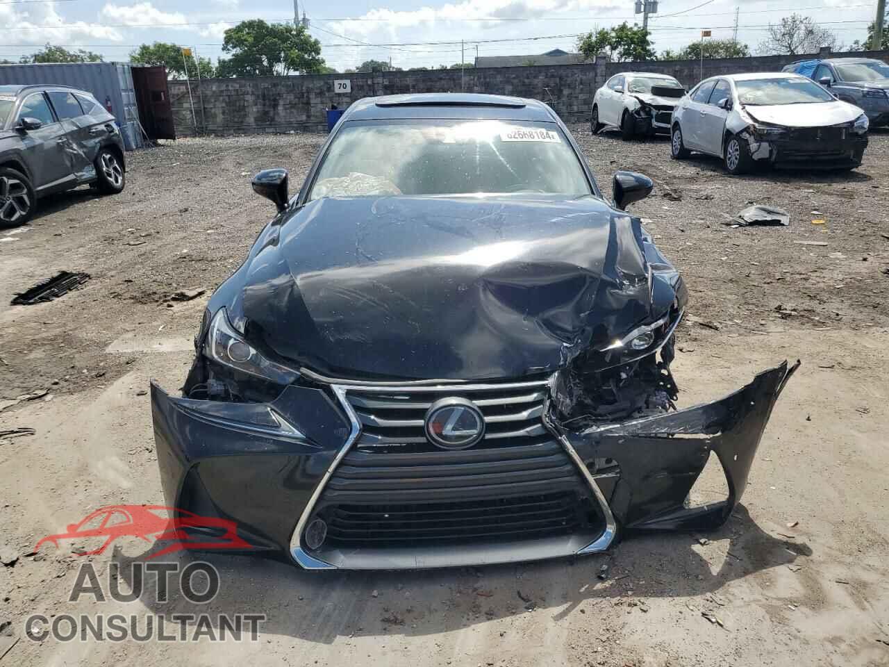 LEXUS IS 2017 - JTHBA1D2XH5049873