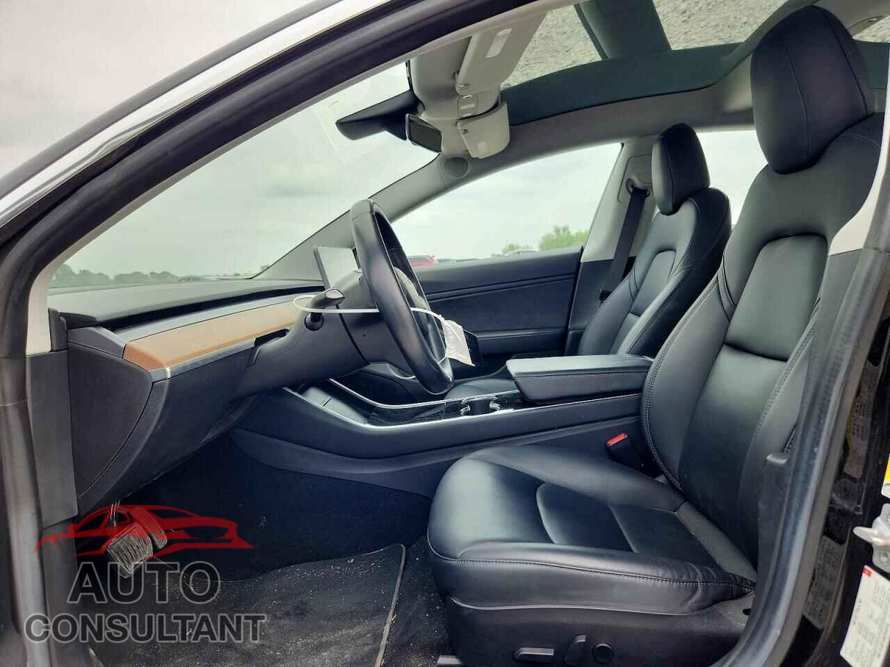 TESLA MODEL 3 2018 - 5YJ3E1EA0JF039132