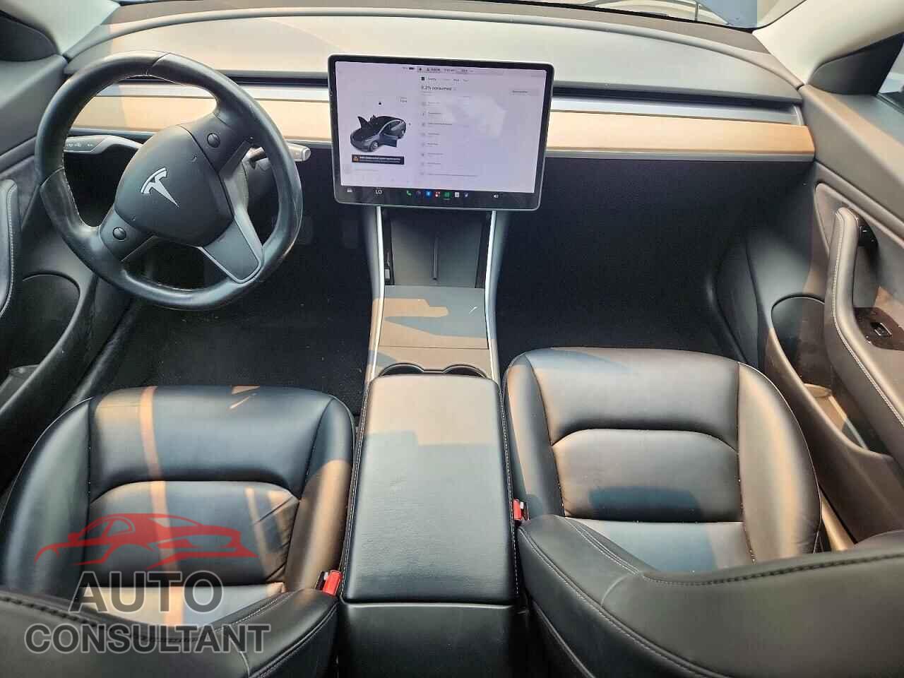 TESLA MODEL 3 2018 - 5YJ3E1EA7JF110181
