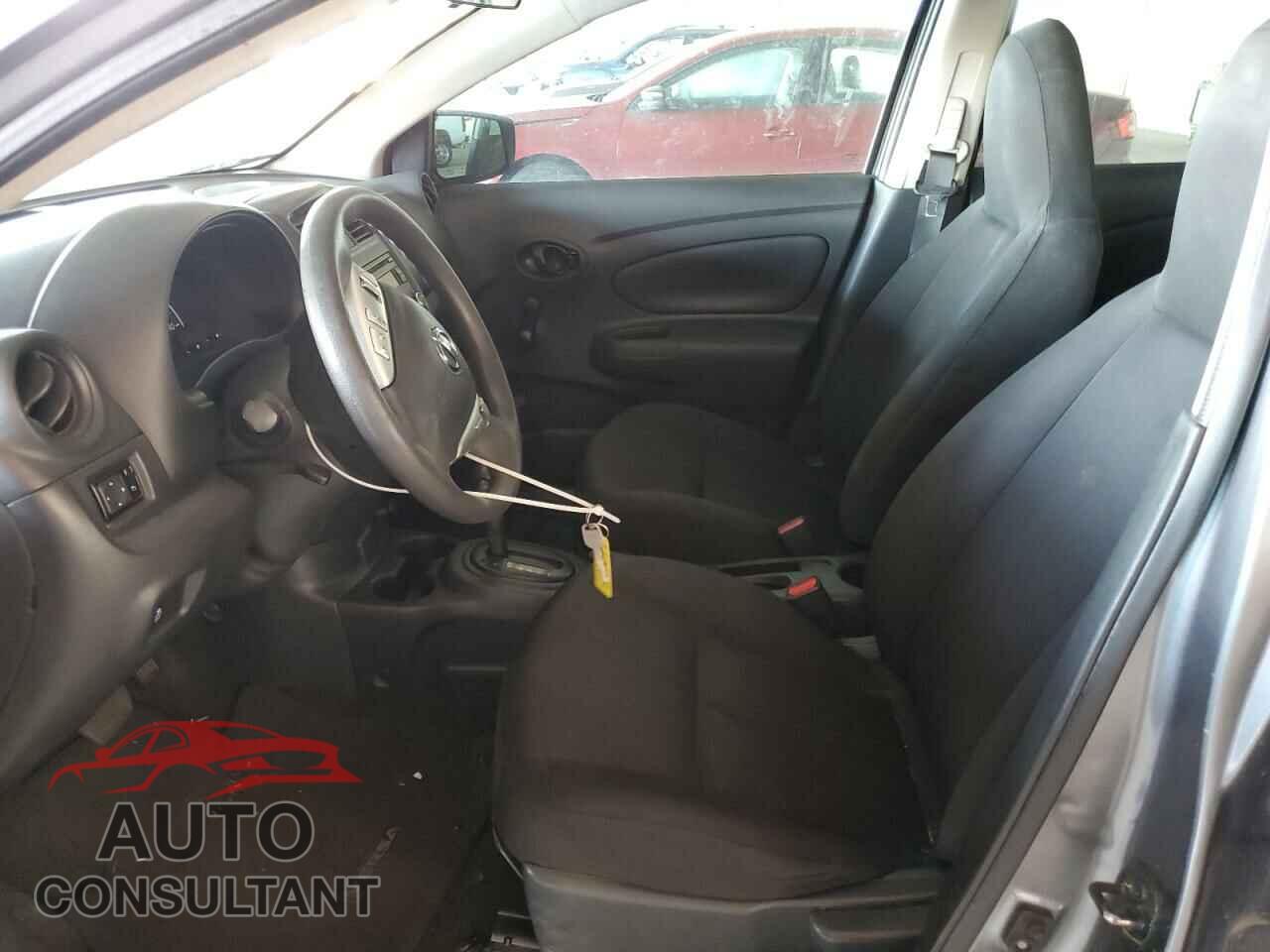 NISSAN VERSA 2017 - 3N1CN7AP3HL818469