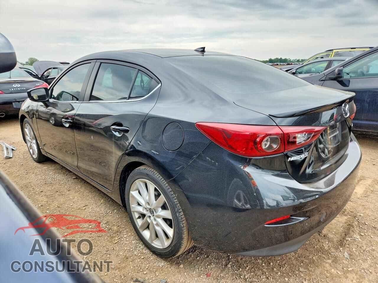 MAZDA 3 2017 - 3MZBN1W32HM136055