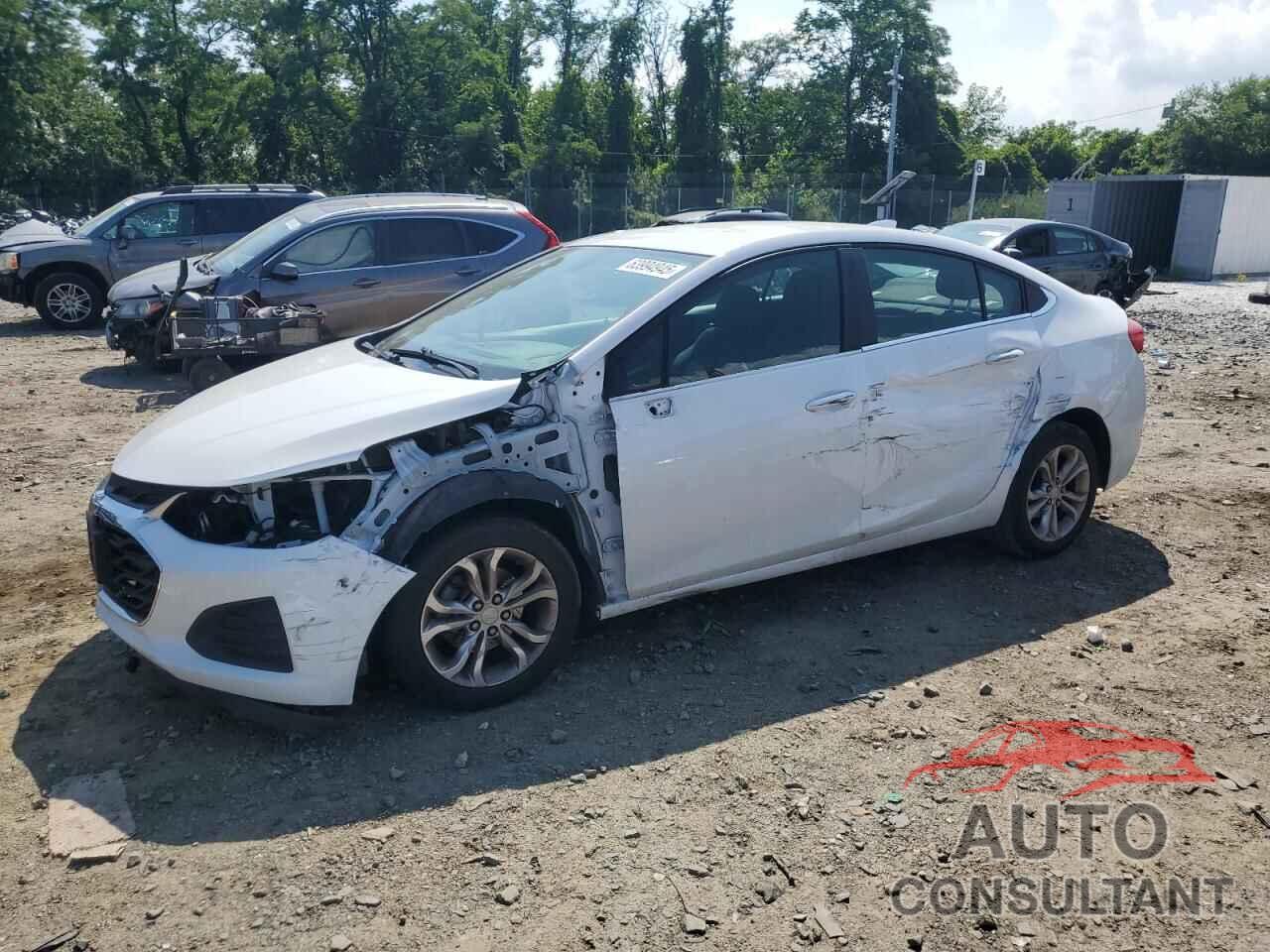 CHEVROLET CRUZE 2019 - 1G1BE5SM9K7147461