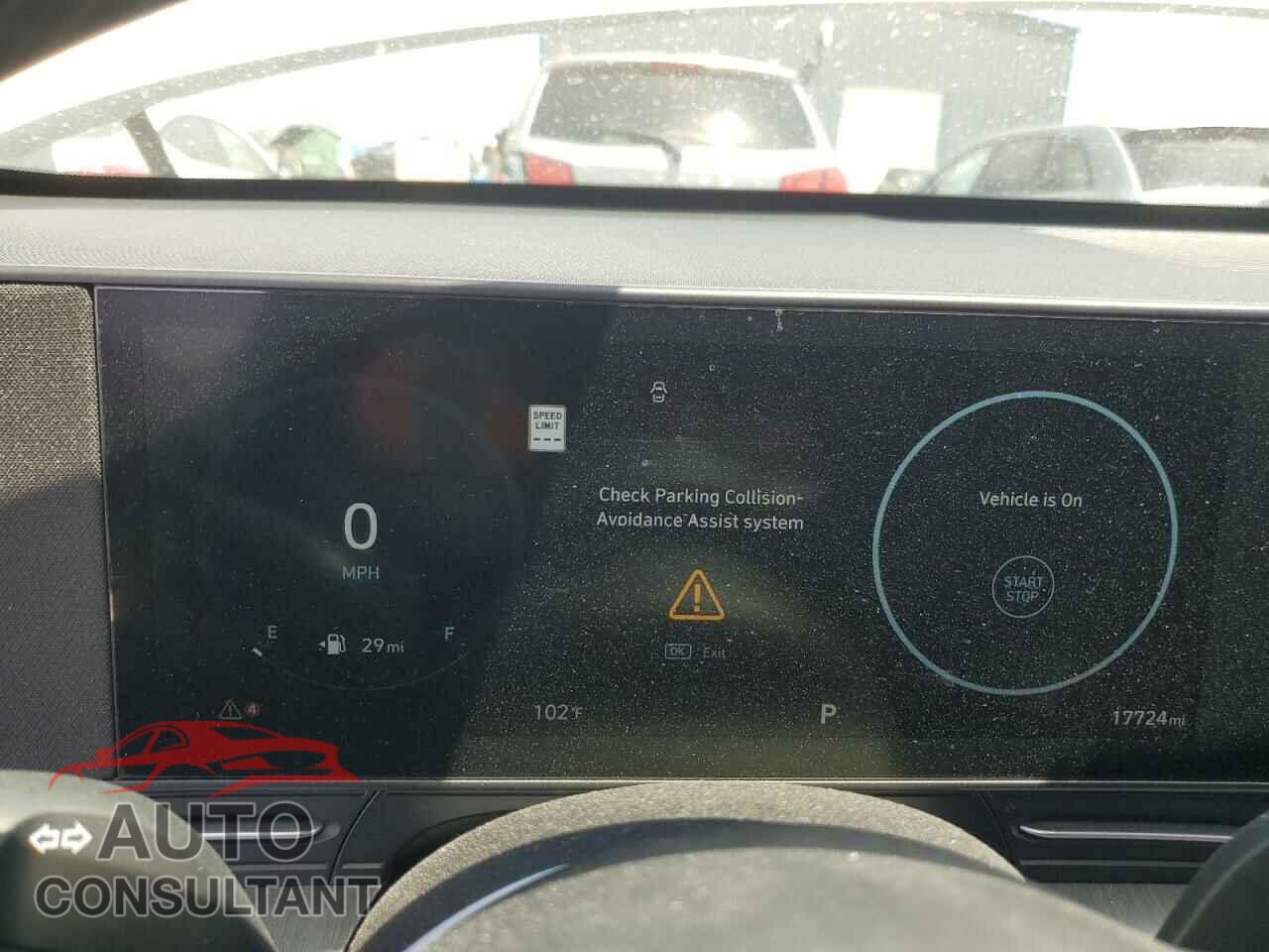 HYUNDAI KONA 2024 - KM8HECA31RU030074