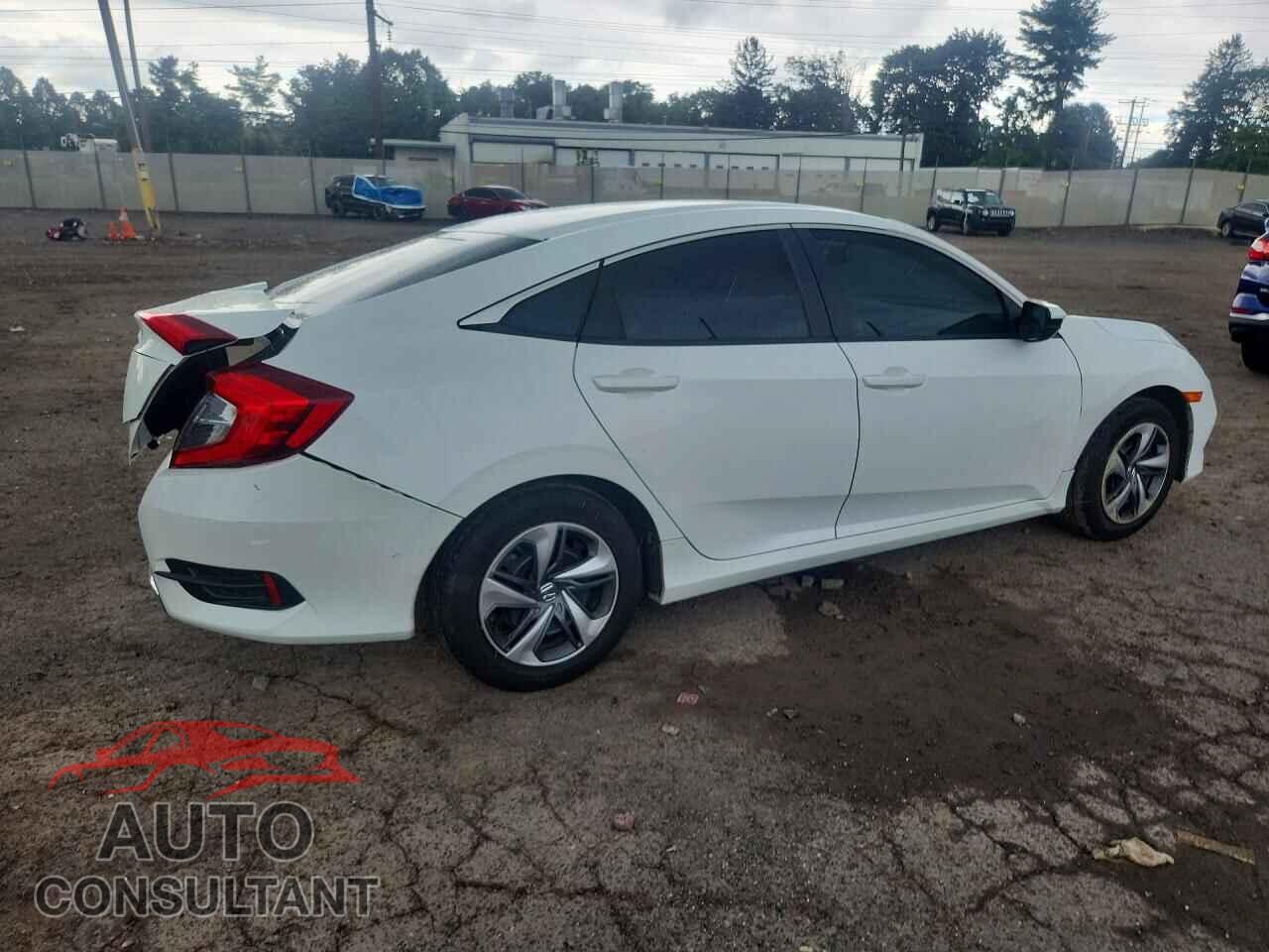 HONDA CIVIC 2019 - 2HGFC2F64KH592205