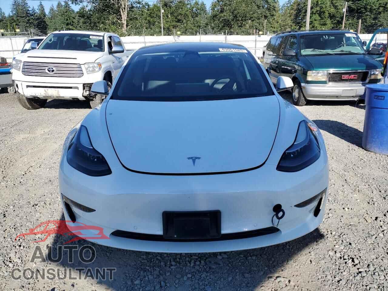 TESLA MODEL 3 2022 - 5YJ3E1EA7NF144143