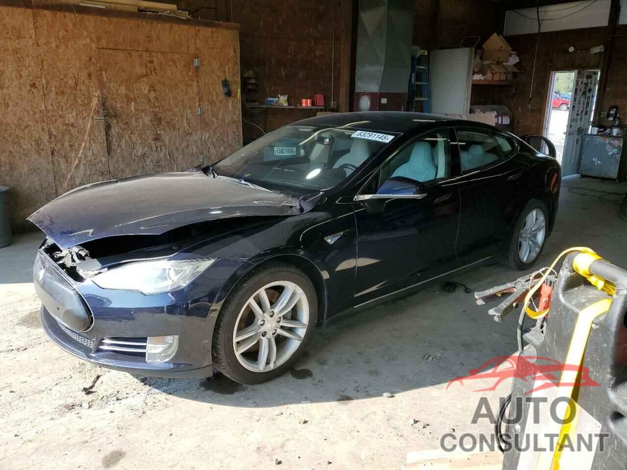 TESLA MODEL S 2014 - 5YJSA1H16EFP43523