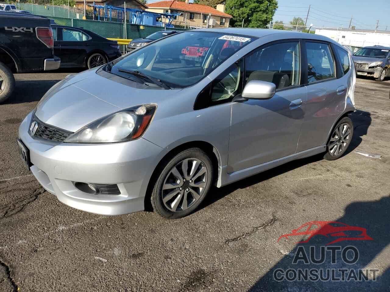 HONDA FIT 2013 - JHMGE8G5XDC030240