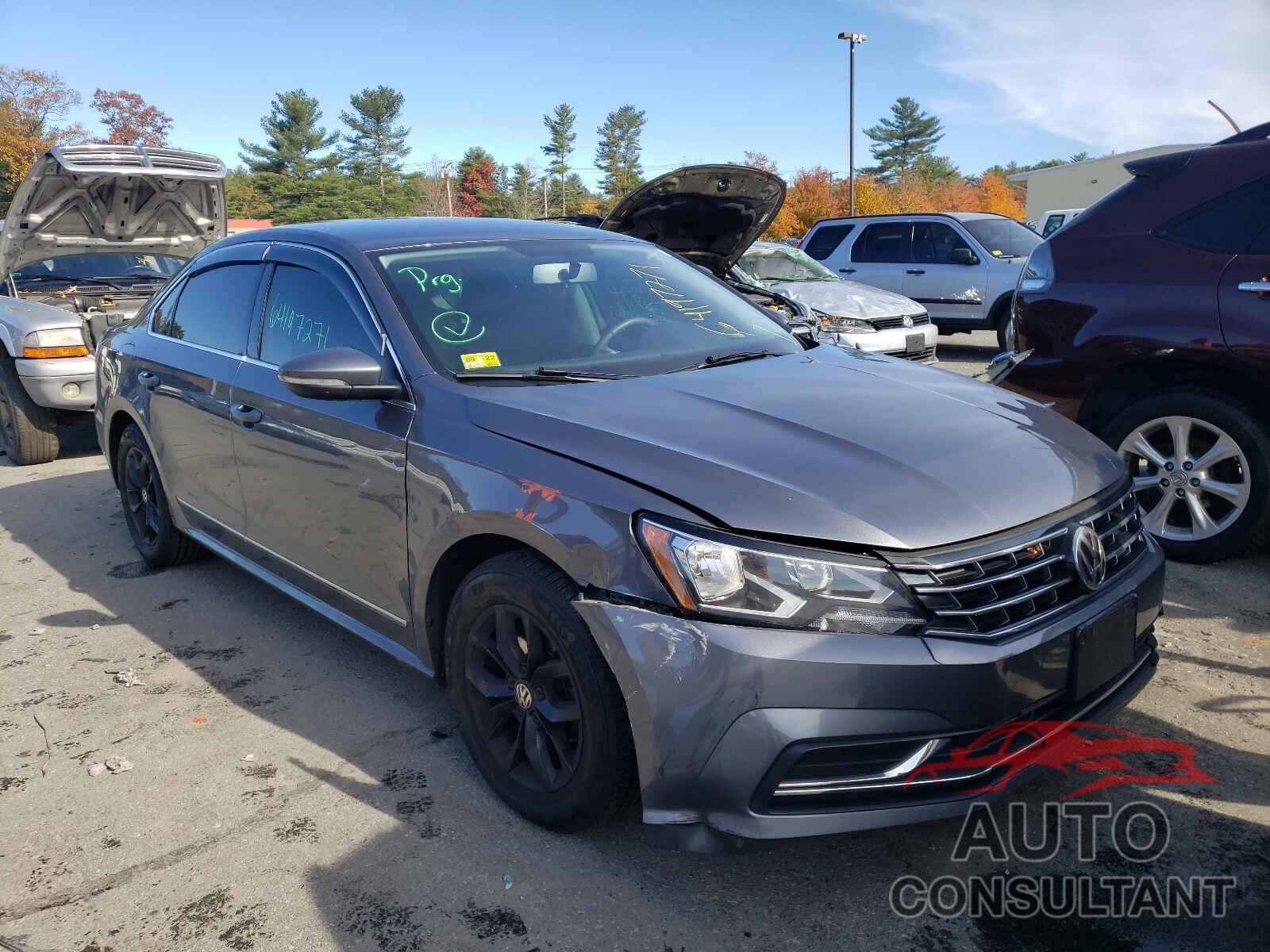 VOLKSWAGEN PASSAT 2017 - 1VWAT7A35HC069836