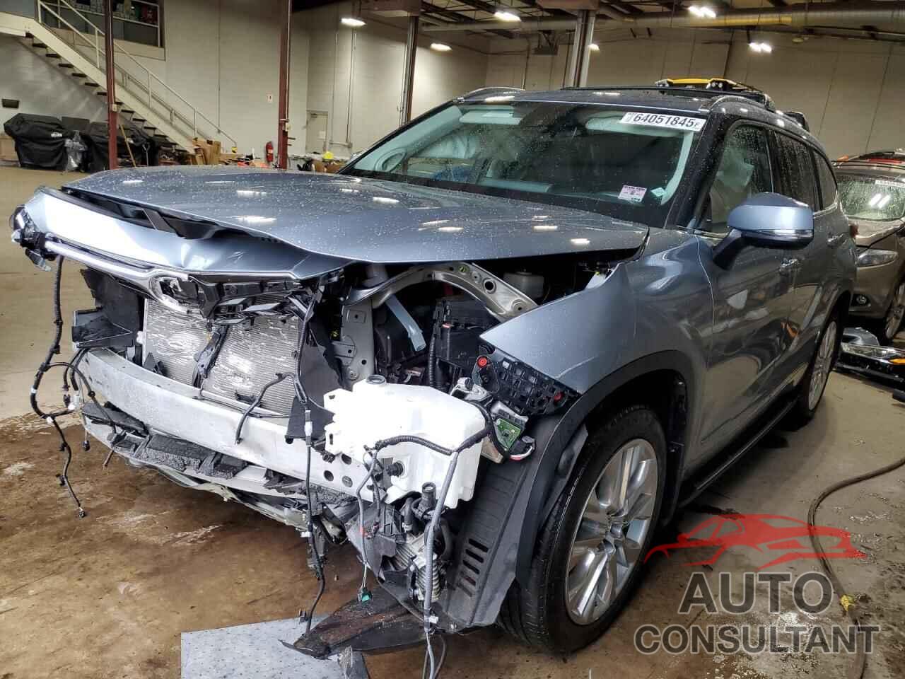 TOYOTA HIGHLANDER 2022 - 5TDDZRBH6NS236851