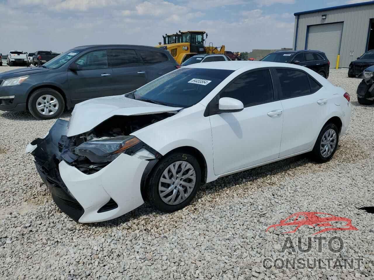 TOYOTA COROLLA 2018 - 5YFBURHE7JP816485