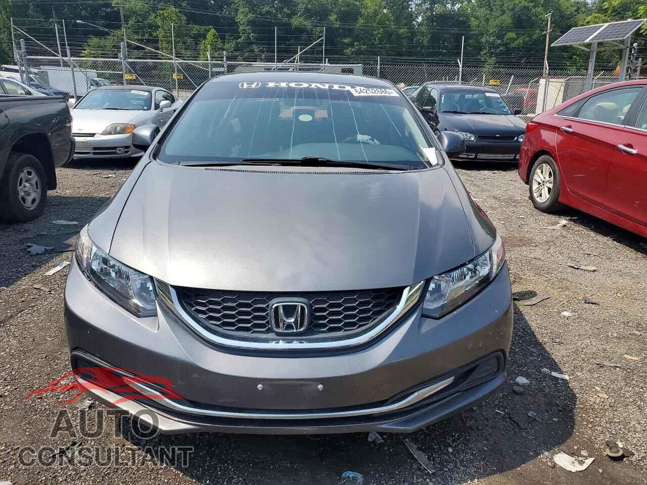 HONDA CIVIC 2013 - 2HGFB2F56DH566704