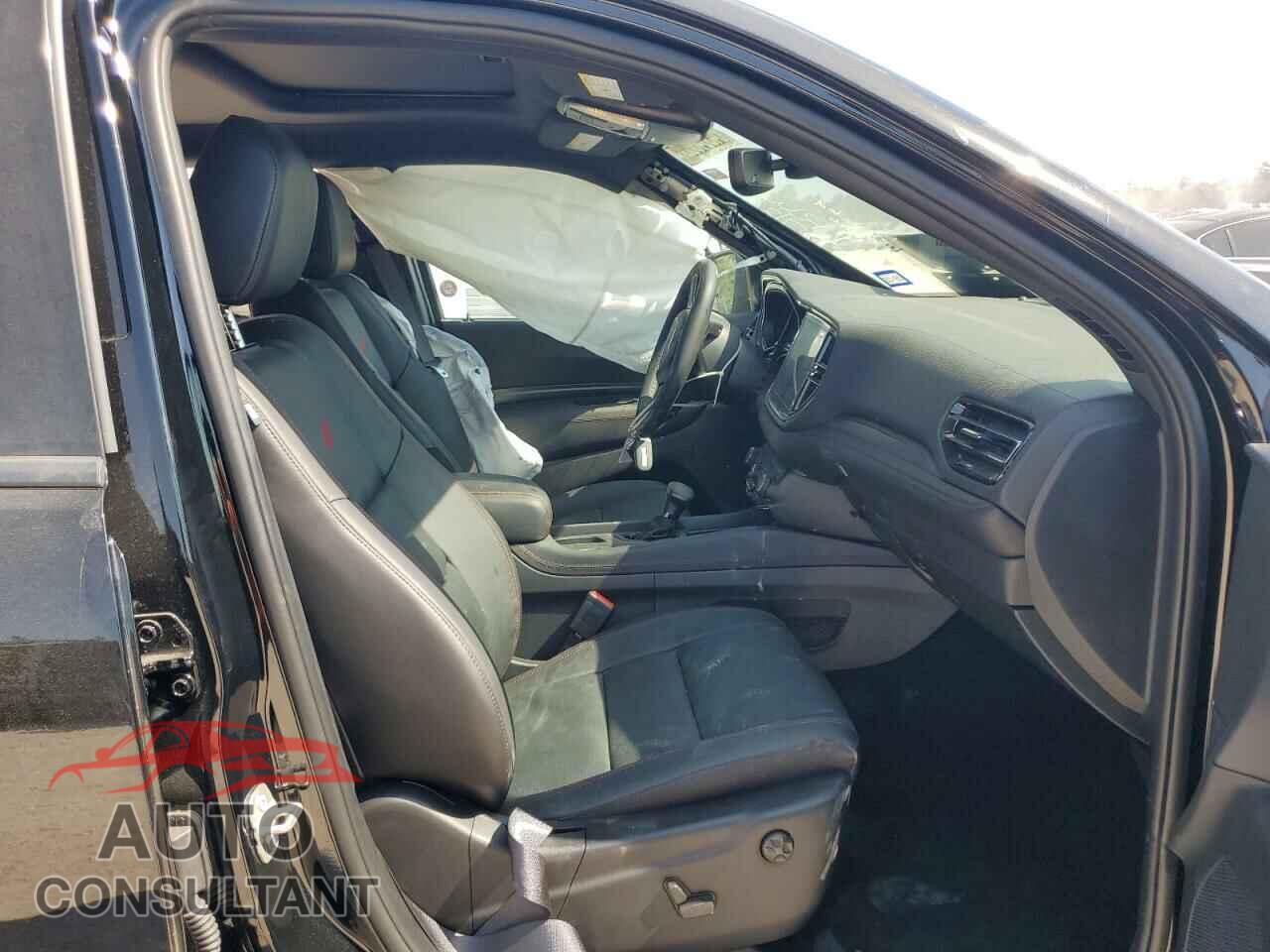 DODGE DURANGO 2023 - 1C4SDHCT3PC635708