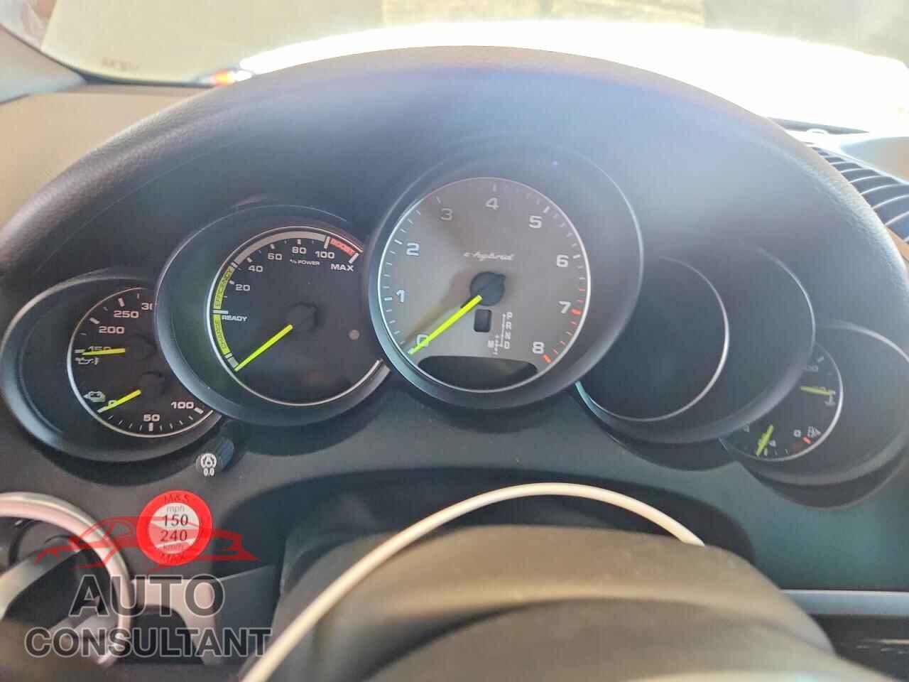 PORSCHE CAYENNE 2016 - WP1AE2A2XGLA62742