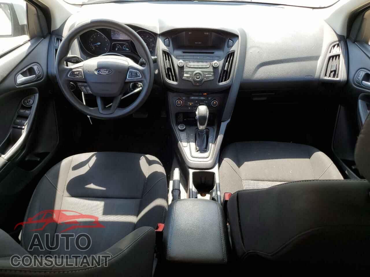 FORD FOCUS 2017 - 1FADP3FE9HL348123