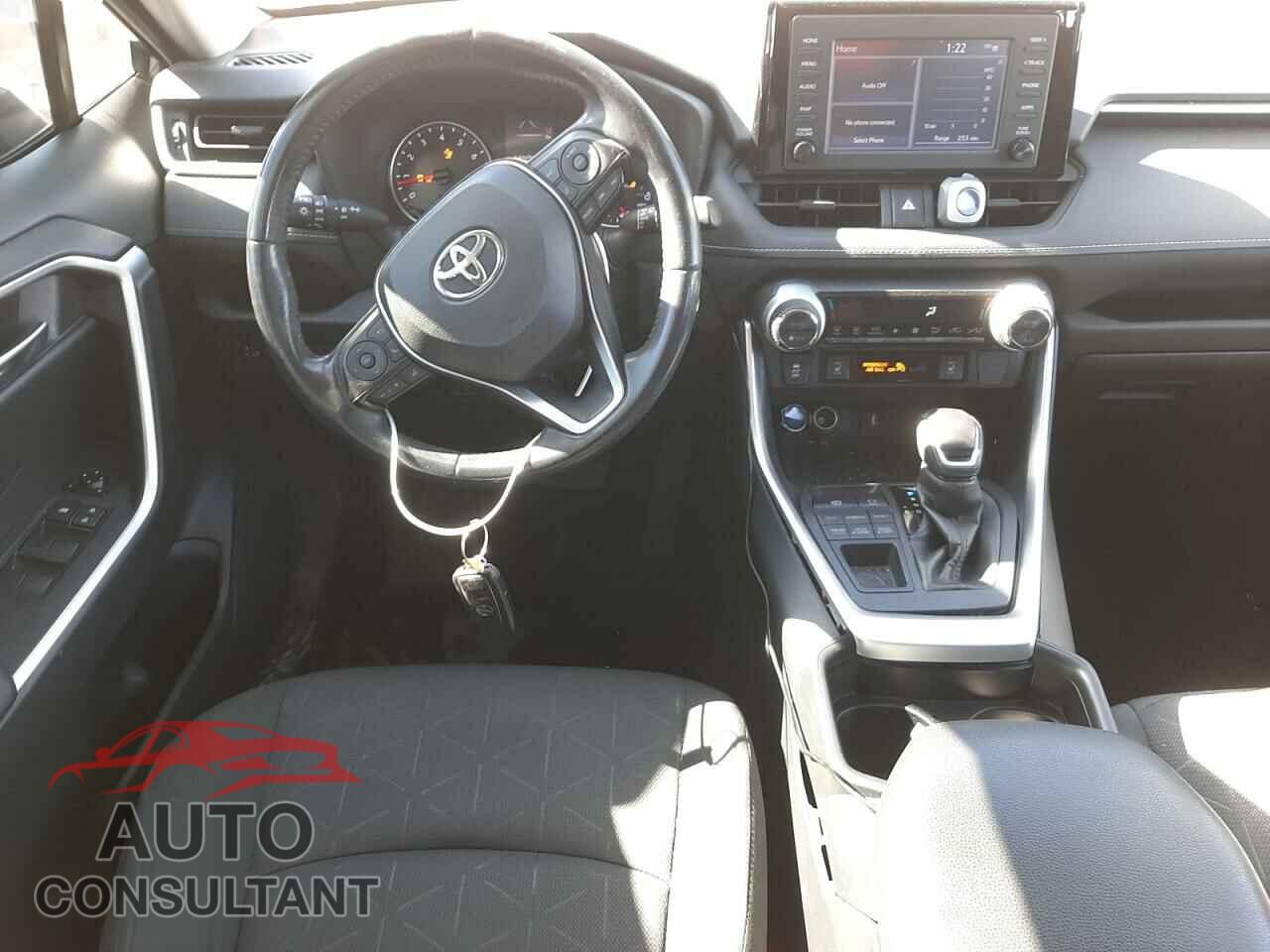 TOYOTA RAV4 2019 - JTMP1RFV5KD031064