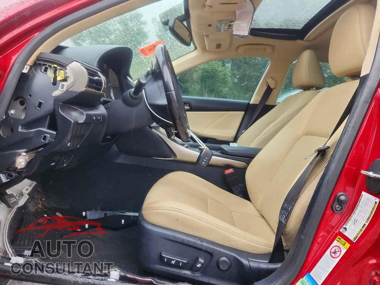 LEXUS IS 2015 - JTHBF1D26F5076499