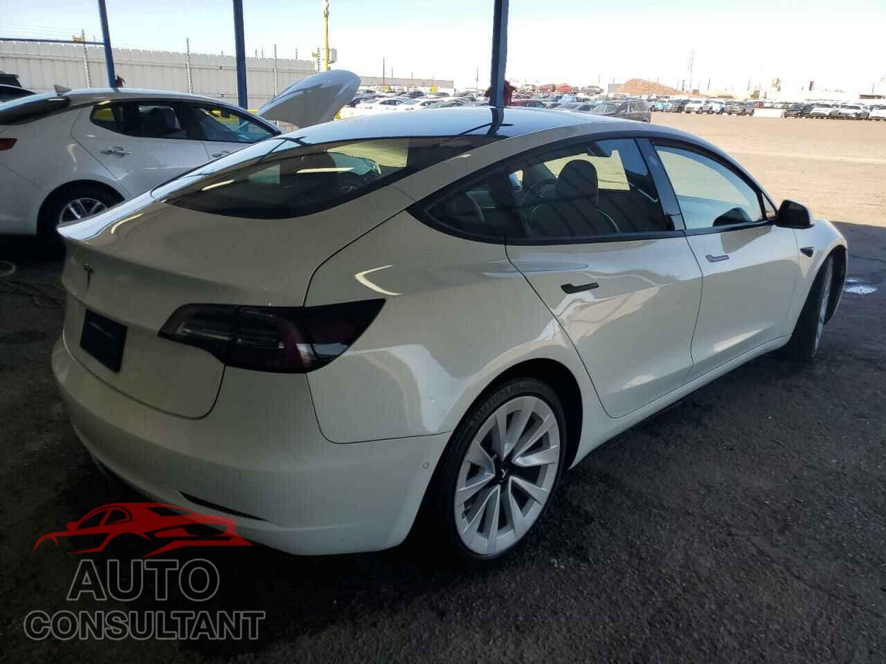 TESLA MODEL 3 2022 - 5YJ3E1EA4NF368471