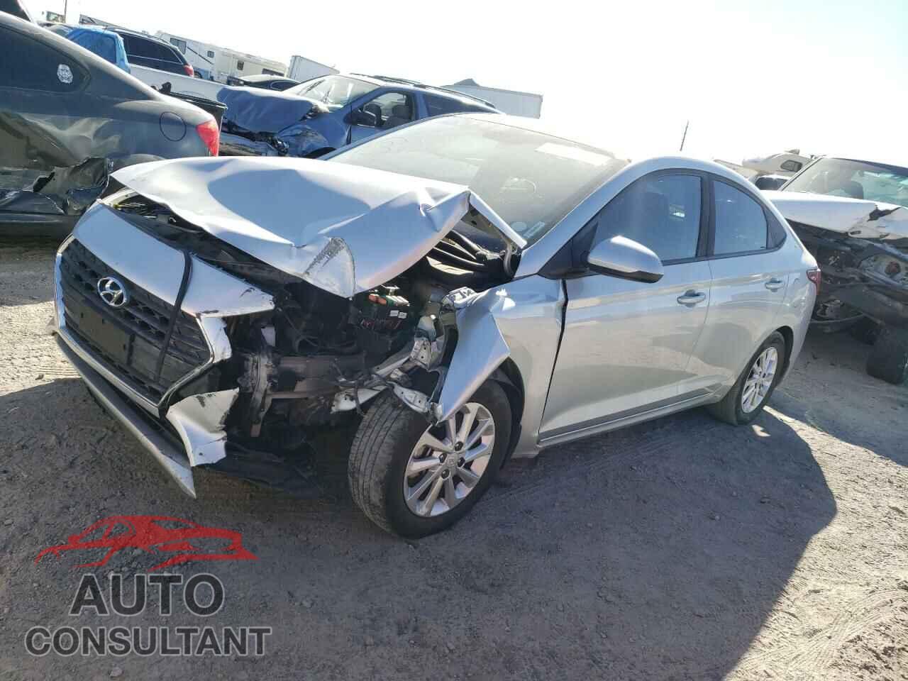HYUNDAI ACCENT 2018 - 3KPC24A32JE030276