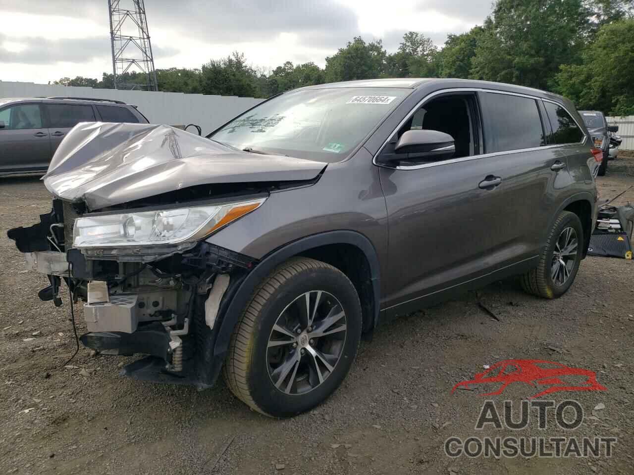 TOYOTA HIGHLANDER 2018 - 5TDBZRFH0JS877179