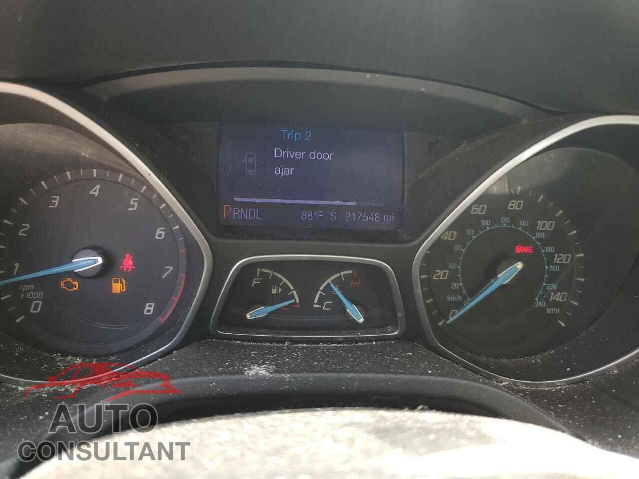 FORD FOCUS 2013 - 1FADP3F28DL174349