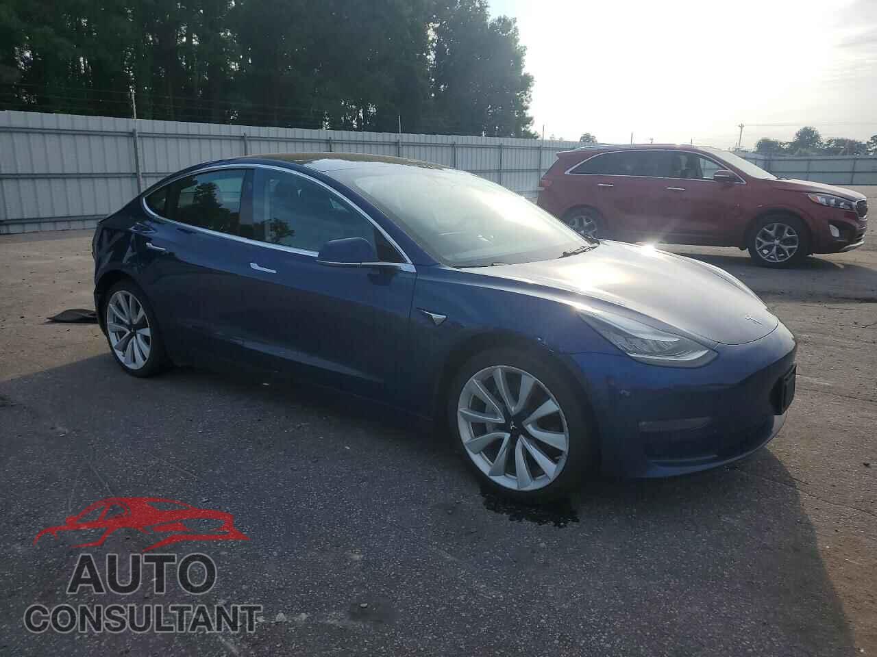 TESLA MODEL 3 2019 - 5YJ3E1EB2KF389887
