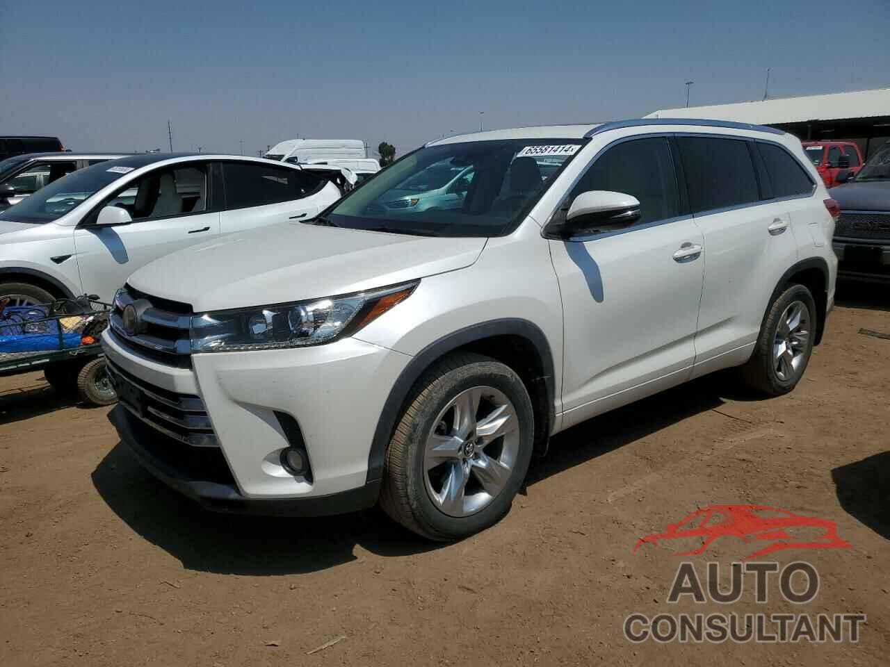 TOYOTA HIGHLANDER 2018 - 5TDDZRFH6JS828674