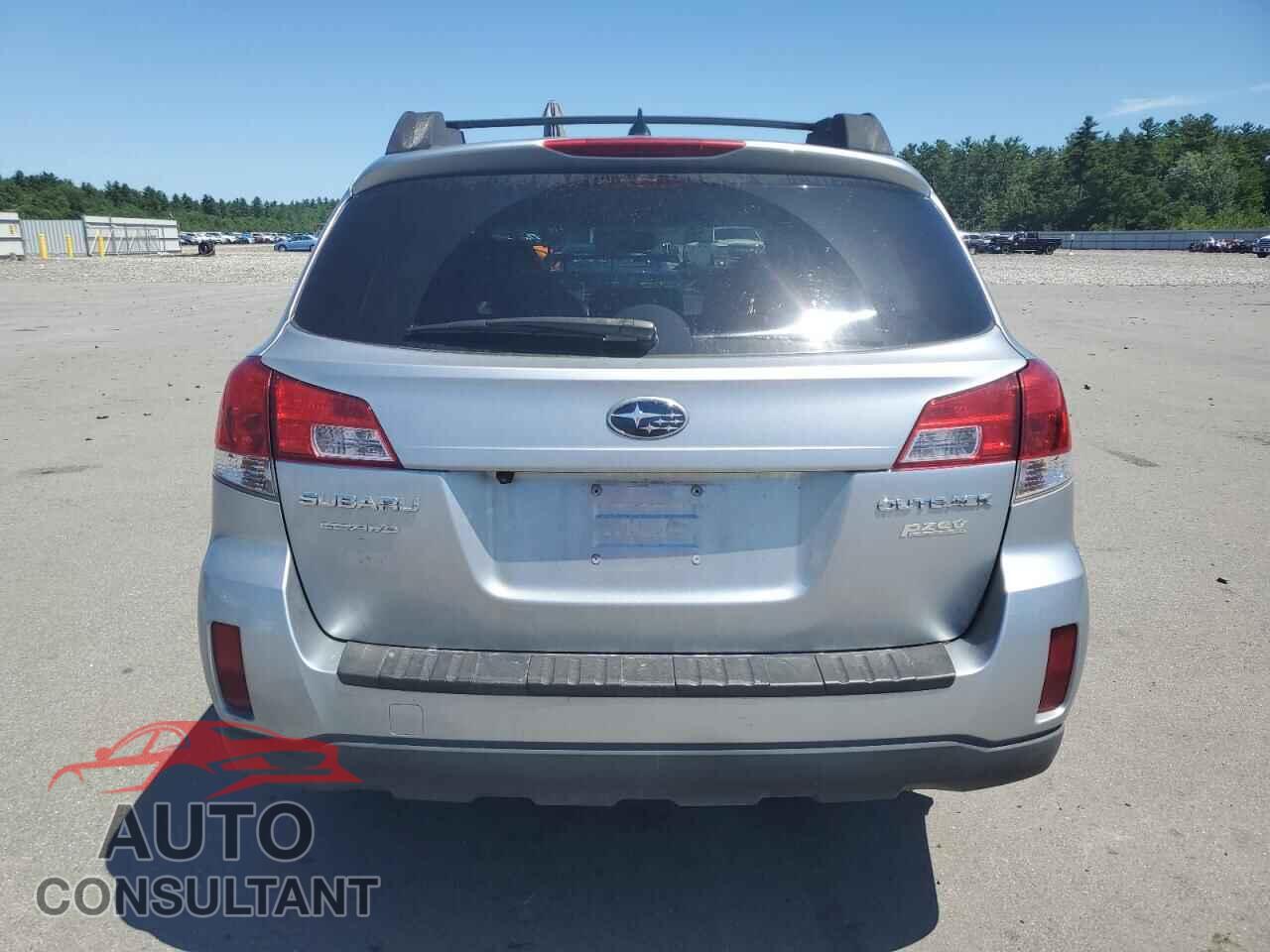 SUBARU OUTBACK 2013 - 4S4BRBKC8D3214106