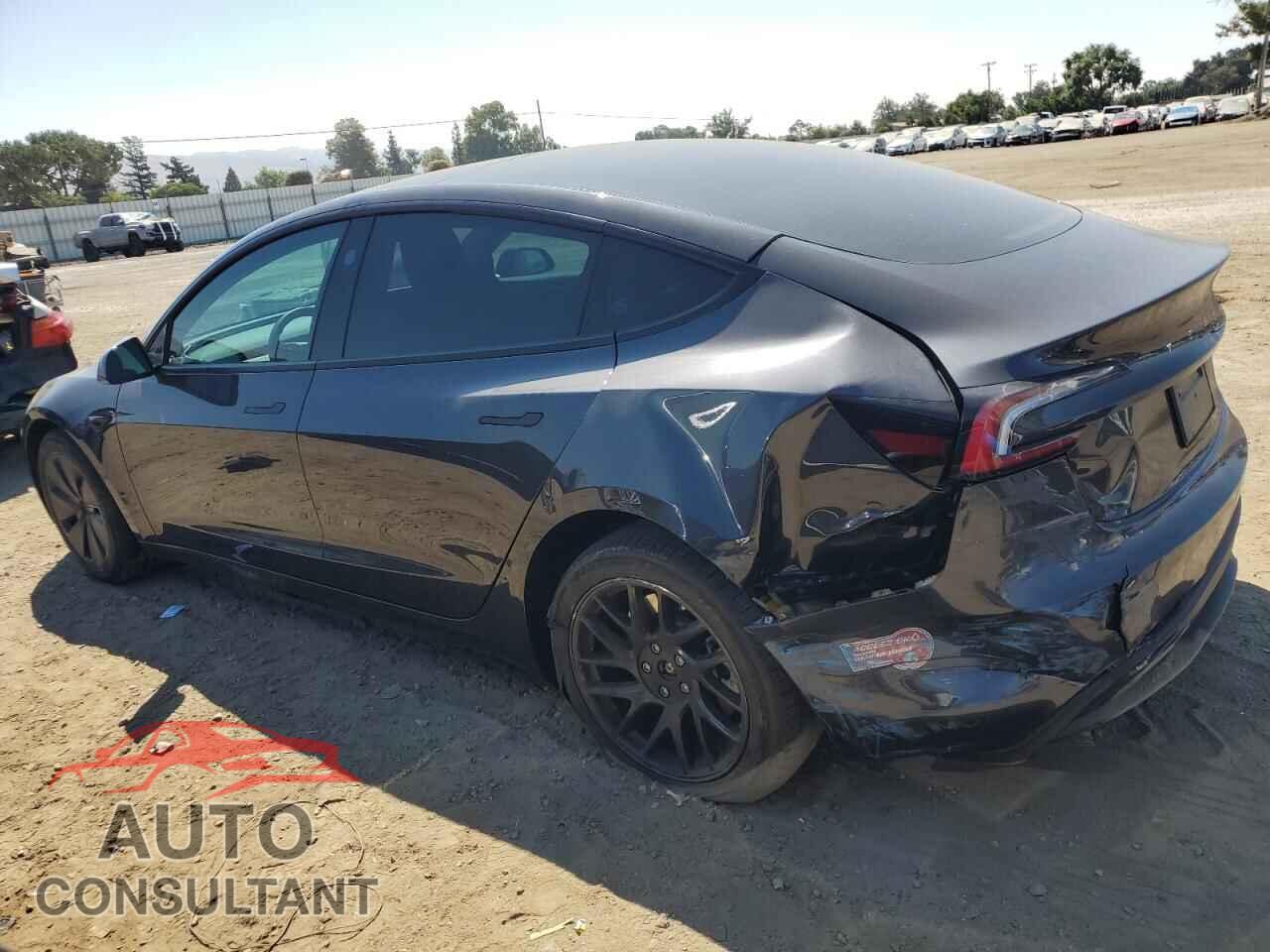 TESLA MODEL 3 2024 - 5YJ3E1EA7RF718679