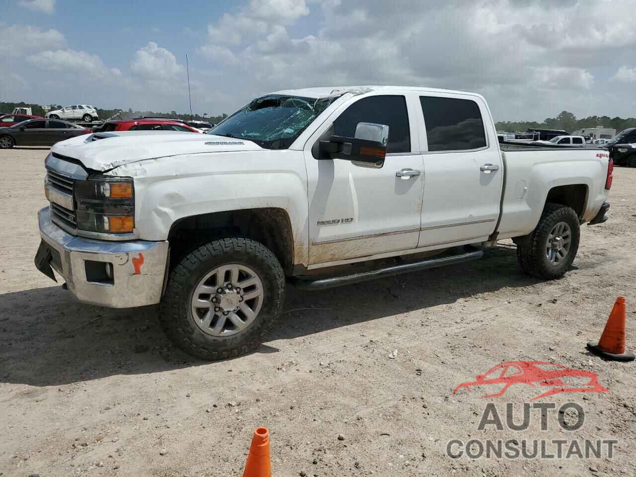 CHEVROLET ALL Models 2018 - 1GC1KWEY4JF239825