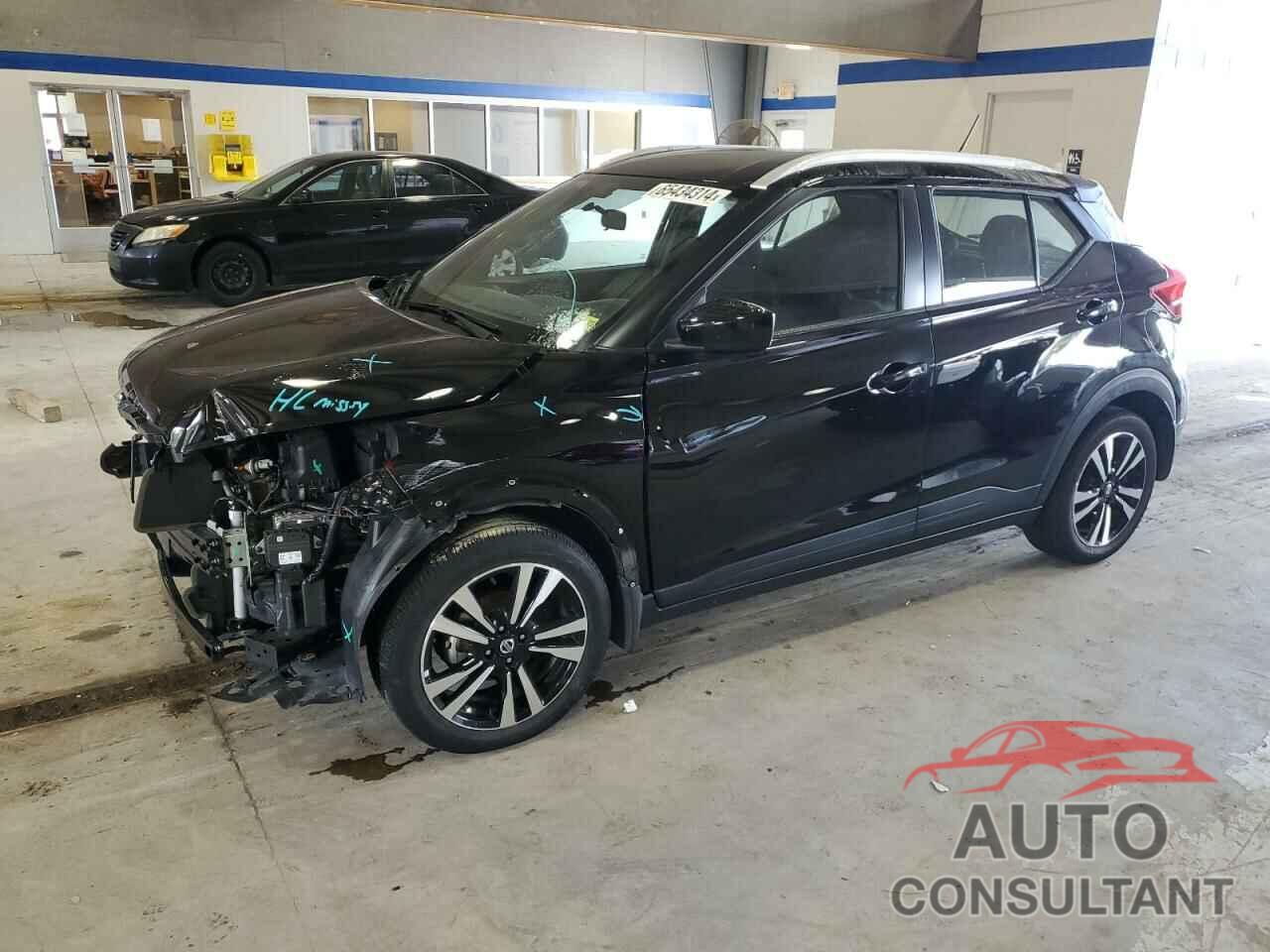 NISSAN KICKS 2018 - 3N1CP5CU1JL515438