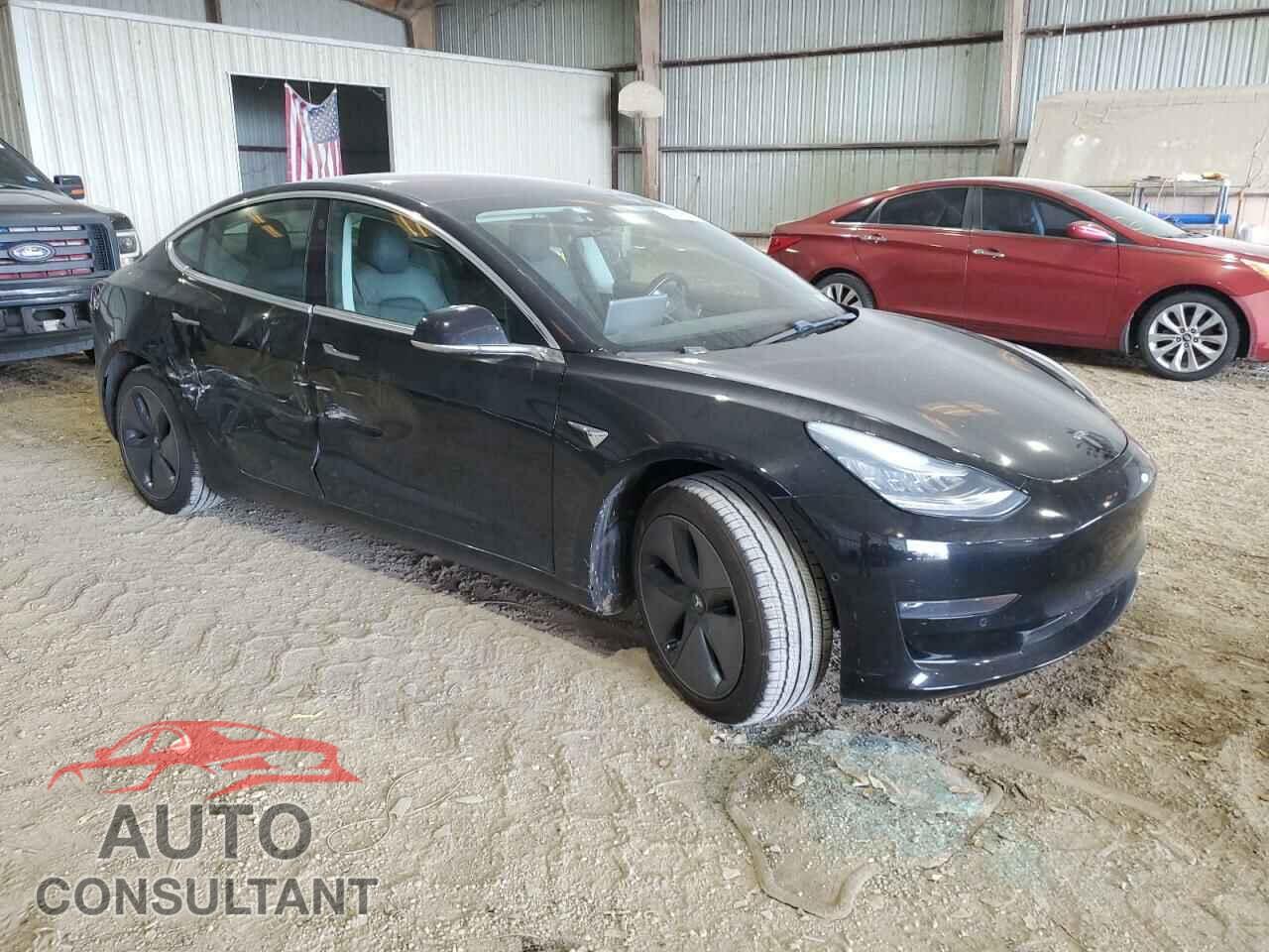 TESLA MODEL 3 2018 - 5YJ3E1EA1JF157514