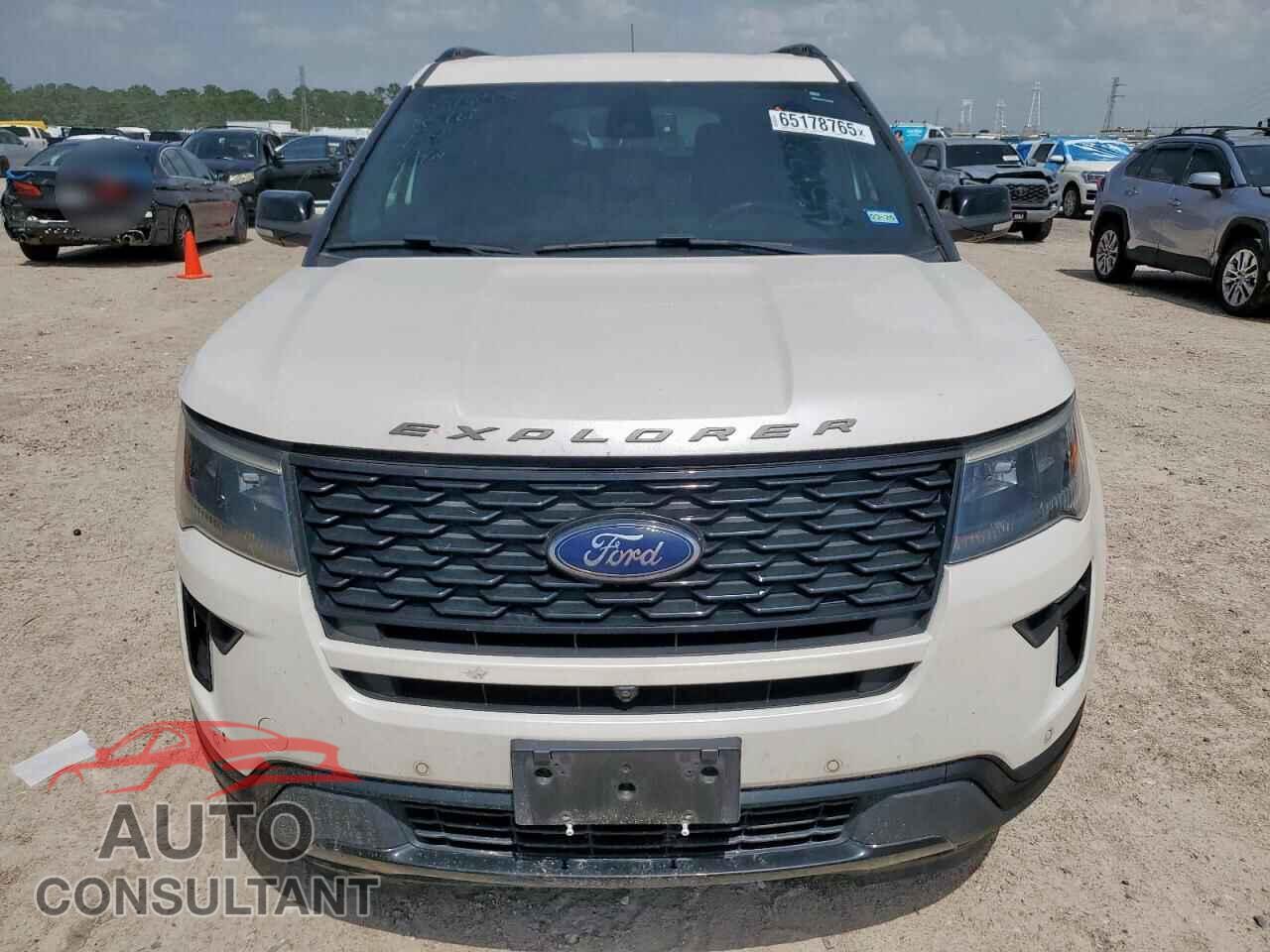 FORD EXPLORER 2018 - 1FM5K8GT9JGB01640