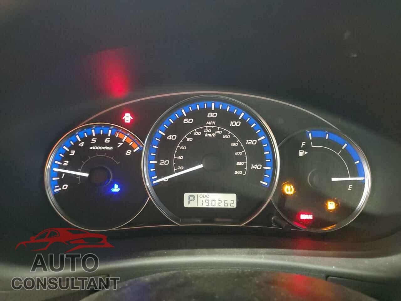 SUBARU FORESTER 2011 - JF2SHBDC3BH730962