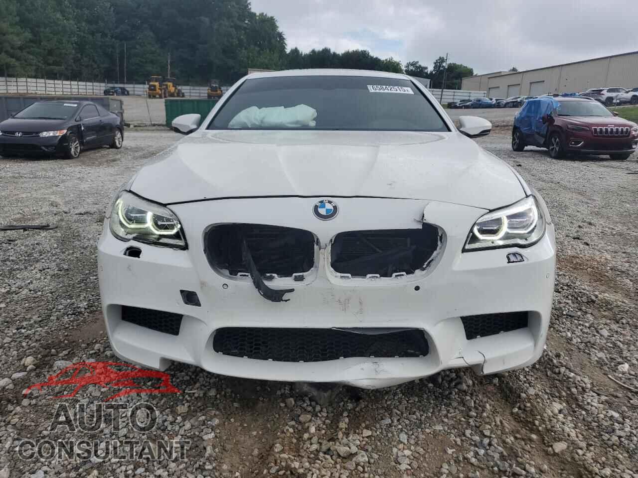 BMW M5 2014 - WBSFV9C52ED097699