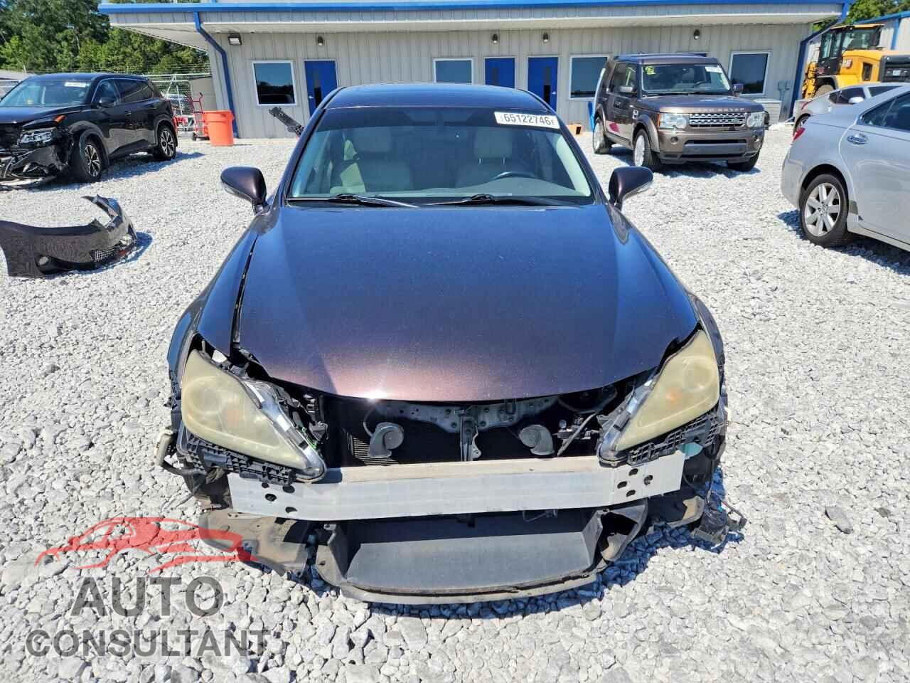 LEXUS IS 2012 - JTHBF5C28C5176642