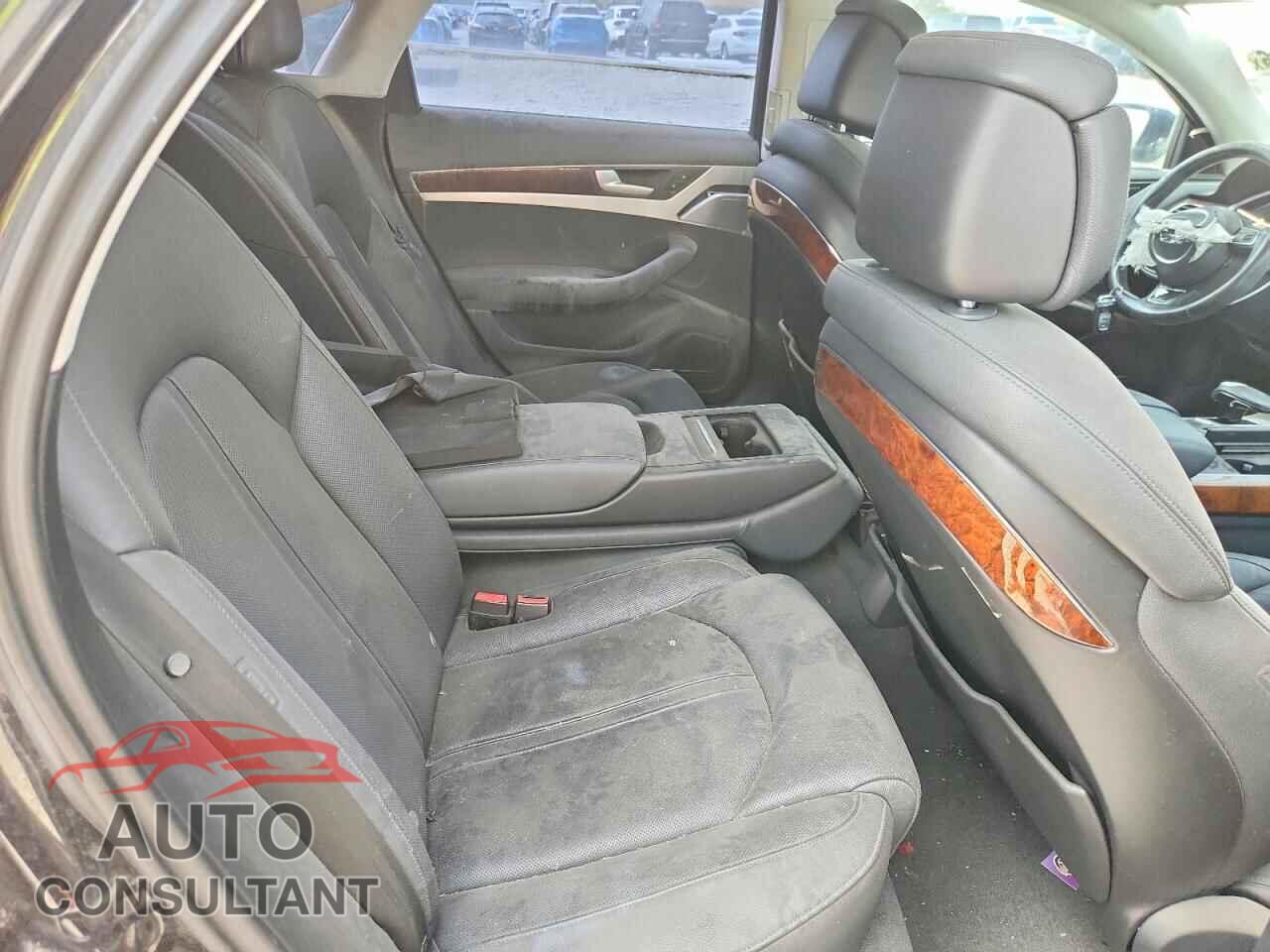 AUDI A8 2012 - WAUAVAFD4CN009732