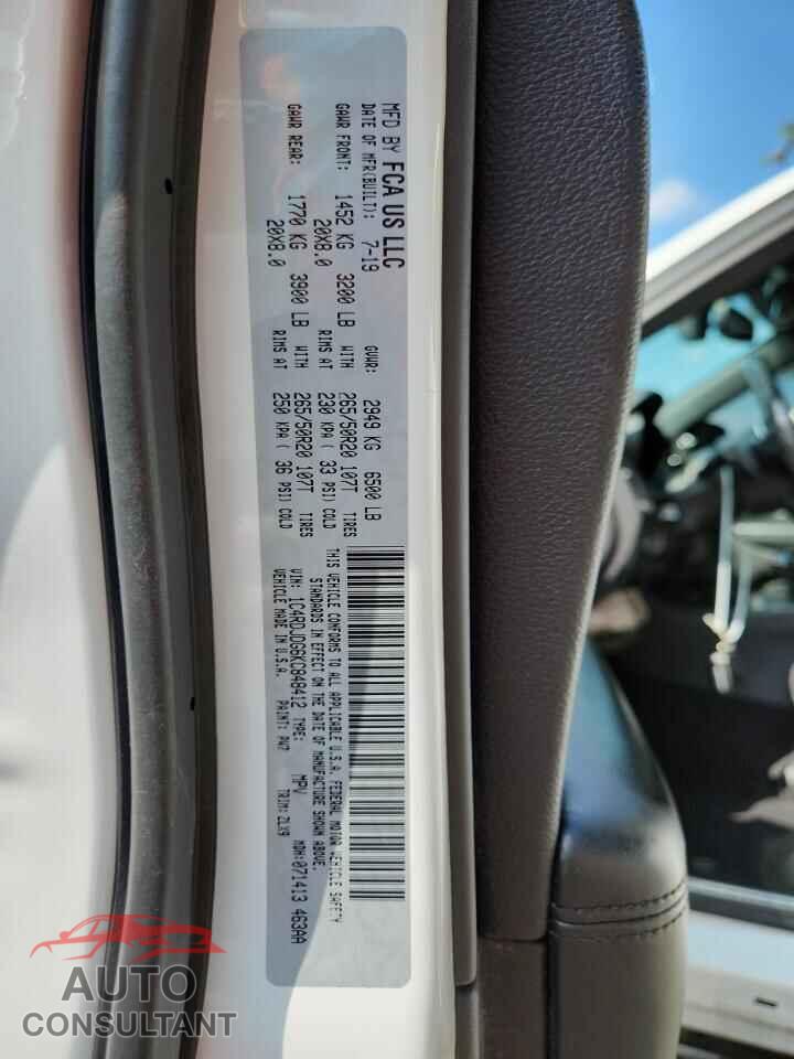 DODGE DURANGO 2019 - 1C4RDJDG6KC848412