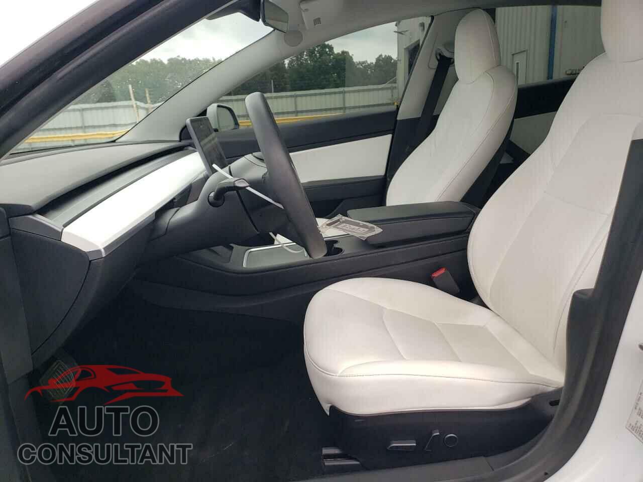 TESLA MODEL 3 2021 - 5YJ3E1EB3MF871657