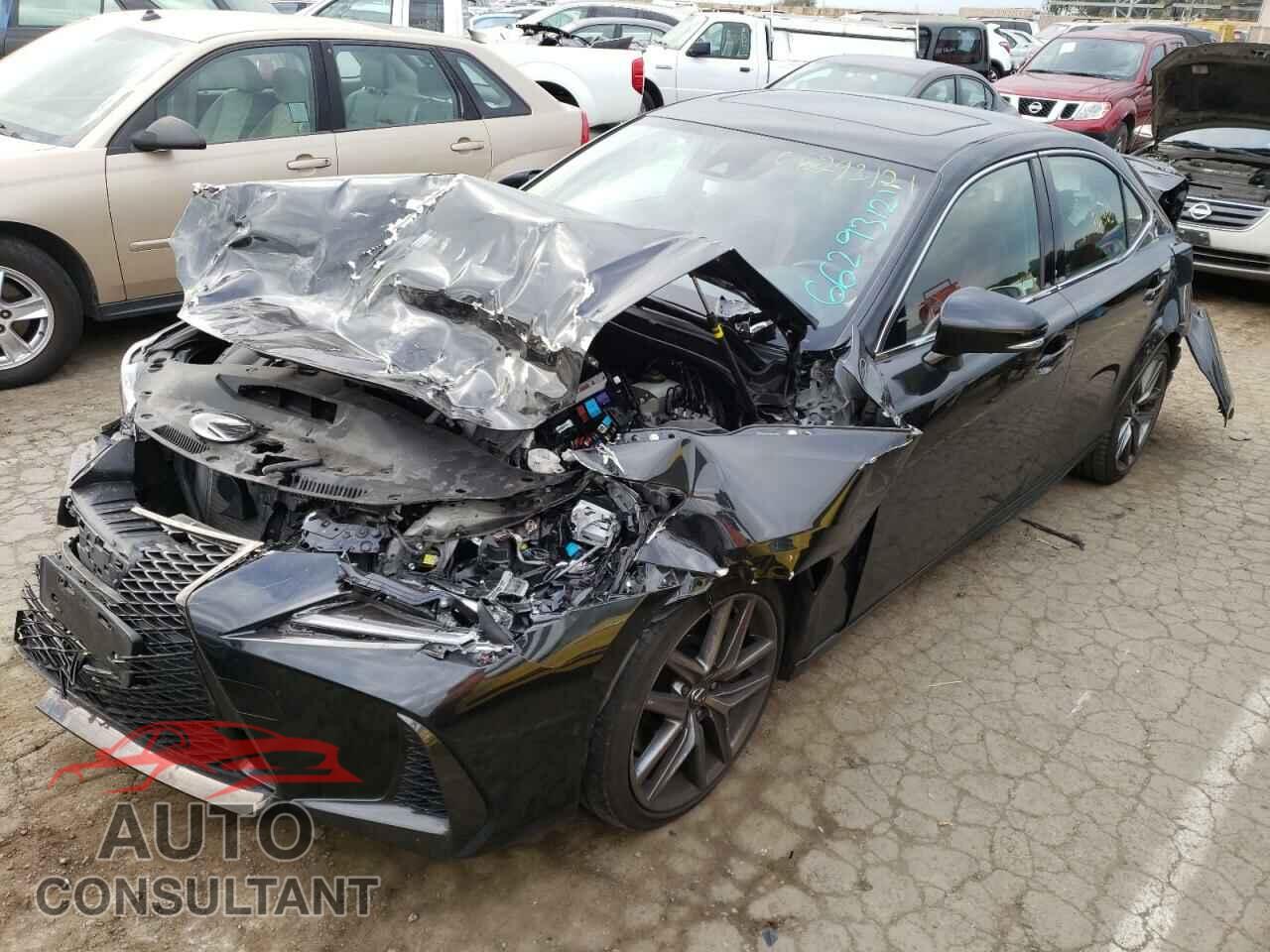 LEXUS IS 2017 - JTHBA1D23H5052825