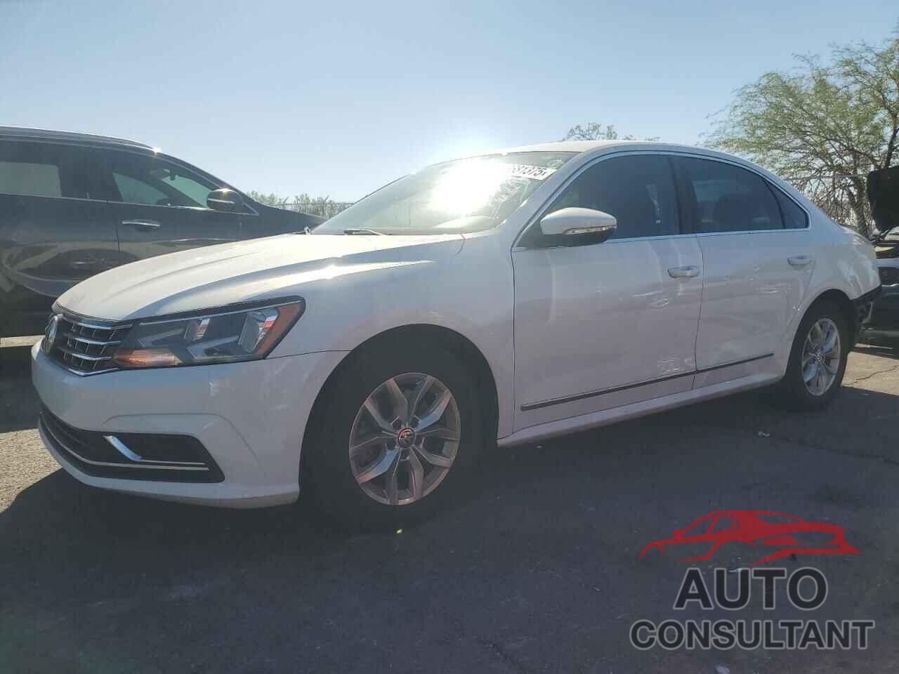 VOLKSWAGEN PASSAT 2017 - 1VWAT7A3XHC079732