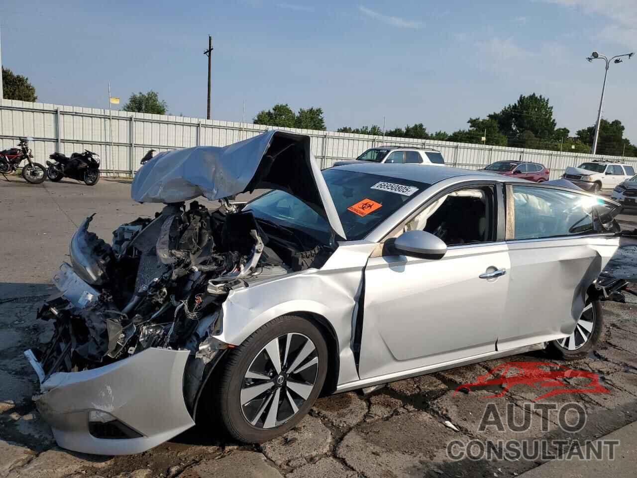 NISSAN ALTIMA 2021 - 1N4BL4DV3MN369401